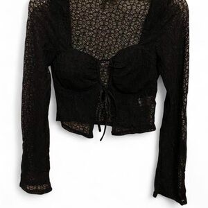 Windsor Black Lace Long-Sleeve Tie-Front Cropped Top